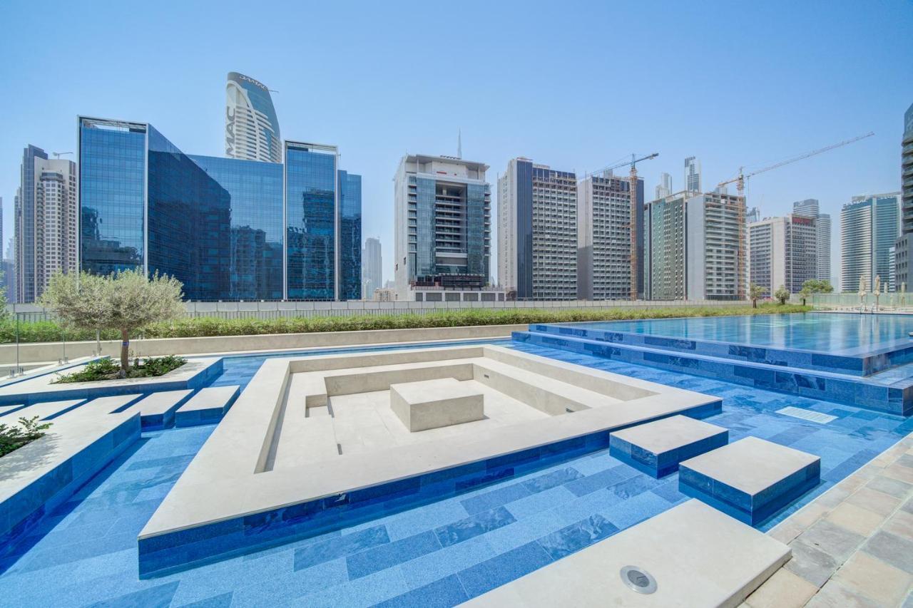 Elegant & Premium 1Bd W Burj Khalifa View! Lejlighed Dubai Eksteriør billede
